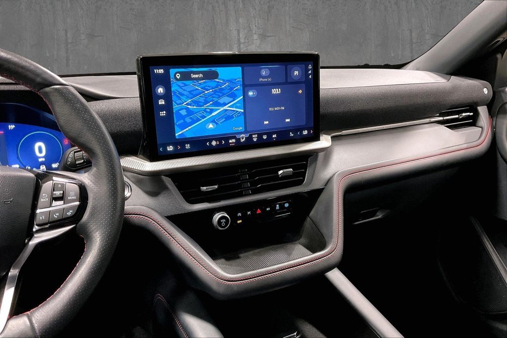 Used 2025 Ford Explorer ST-Line w/ ST-Line Street Pack AWD/4WD image 10