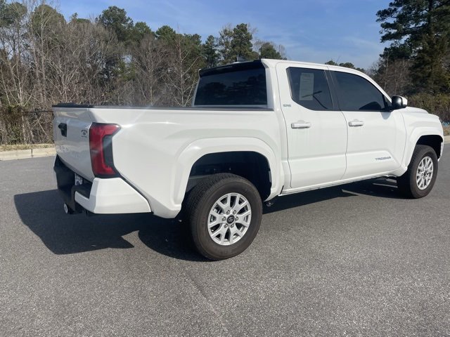 Used 2024 Toyota Tacoma SR5 image 2