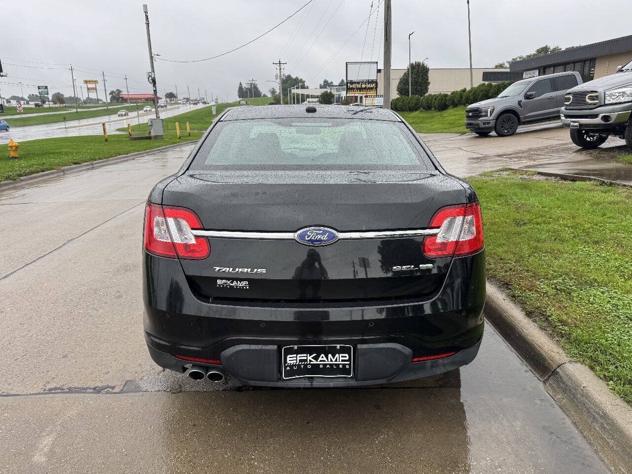 Used 2012 Ford Taurus SEL AWD/4WD image 4