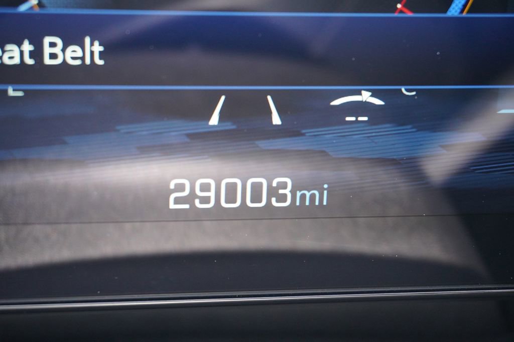 Used 2025 Chevrolet Equinox LT FWD image 9