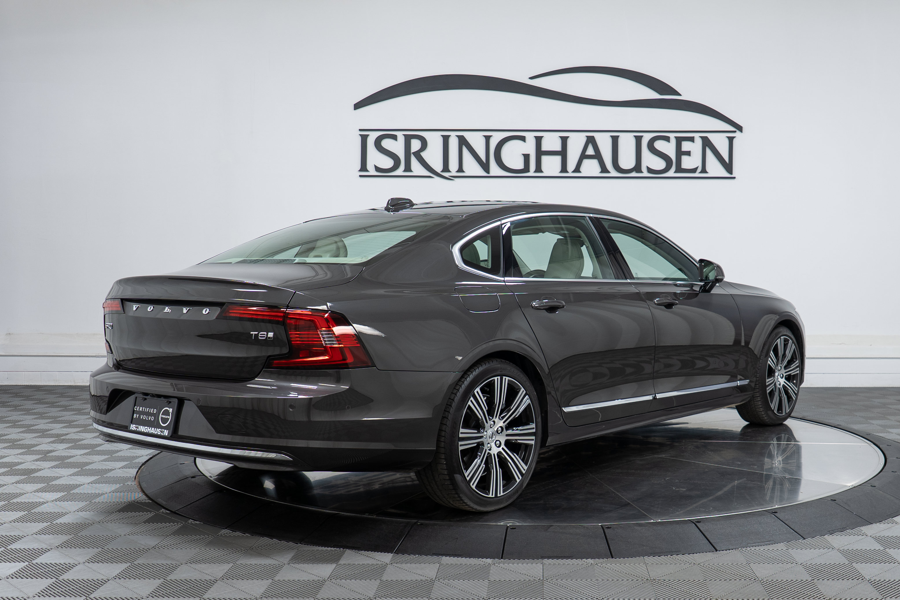 Certified 2025 Volvo S90 T8 Ultra AWD/4WD image 5