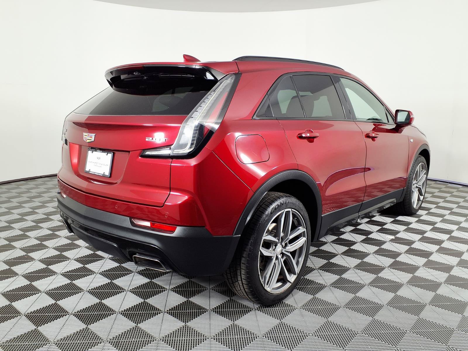 Used 2019 Cadillac XT4 Sport FWD image 4