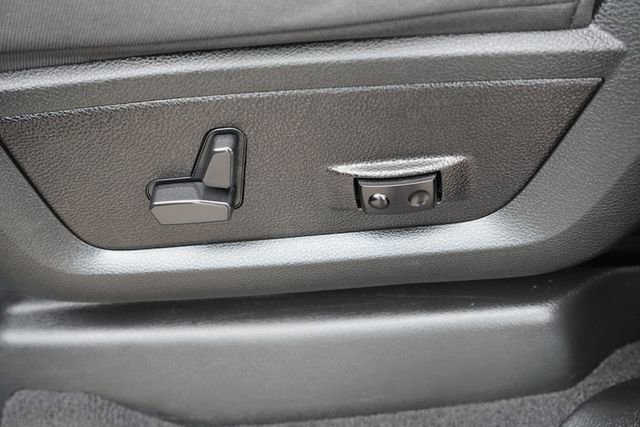 Used 2024 RAM 2500 Big Horn w/ Bed Utility Group image 22