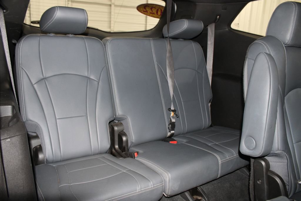 Used 2022 Buick Enclave Premium image 29