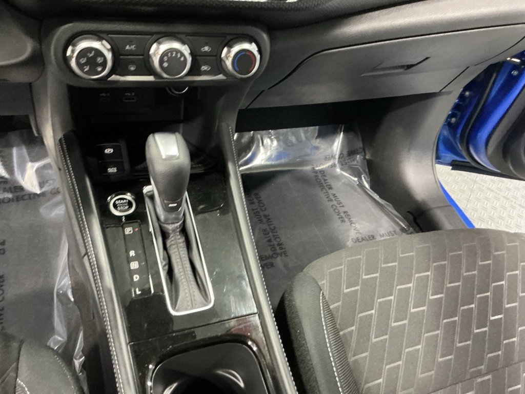Used 2023 Nissan Kicks SV image 15