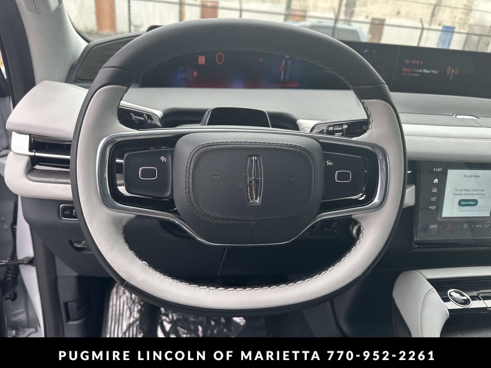 New 2026 Lincoln Navigator L Black Label AWD/4WD image 17