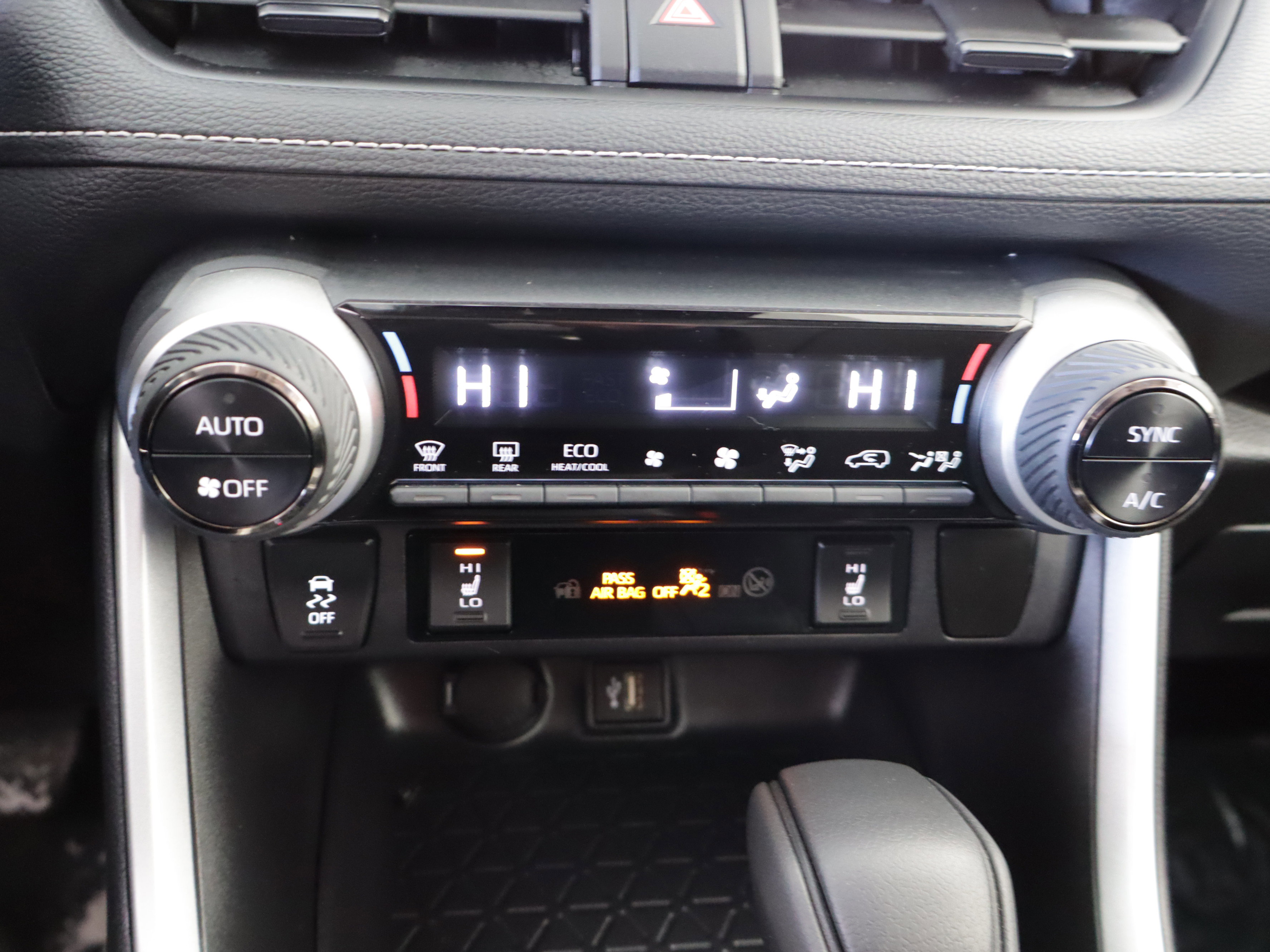 Used 2025 Toyota RAV4 Woodland Edition image 16