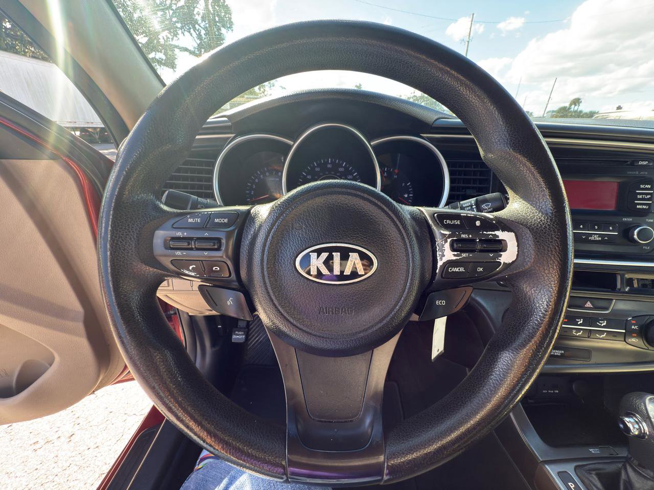 Used 2014 Kia Optima LX image 18