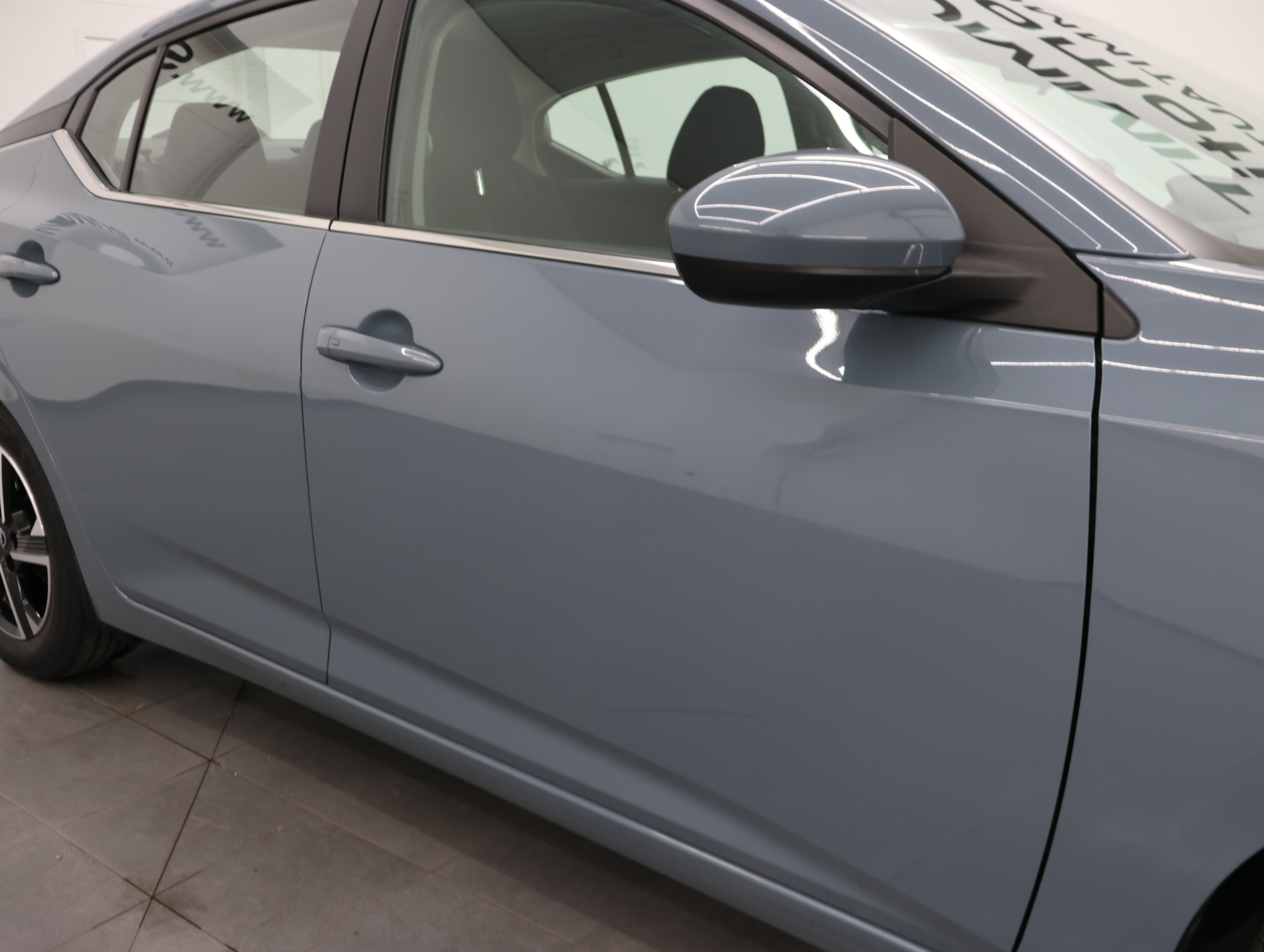 Used 2024 Nissan Sentra SV FWD image 23