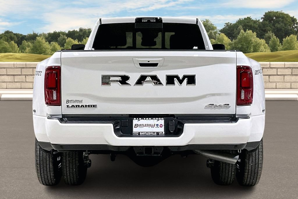 New 2026 RAM 3500 Laramie AWD/4WD image 4
