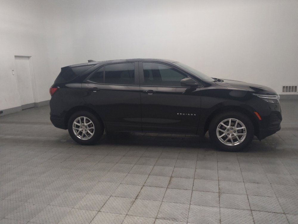 Used 2022 Chevrolet Equinox LS AWD/4WD image 11