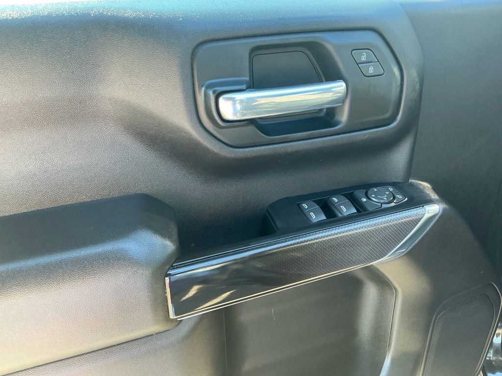 Used 2022 Chevrolet Silverado 1500 Custom Trail Boss w/ Midnight Edition image 16