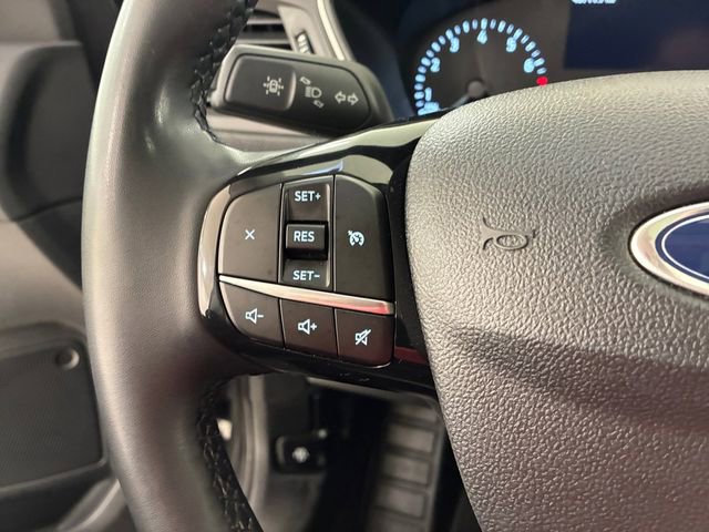 Used 2021 Ford Escape SE w/ SE Sport Appearance Package AWD/4WD image 23