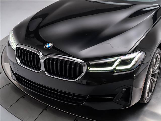 Used 2021 BMW 530e w/ Convenience Package RWD image 29