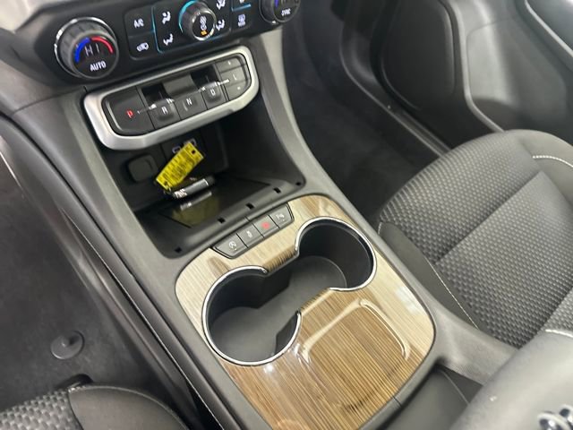 Used 2021 GMC Acadia SLE image 20