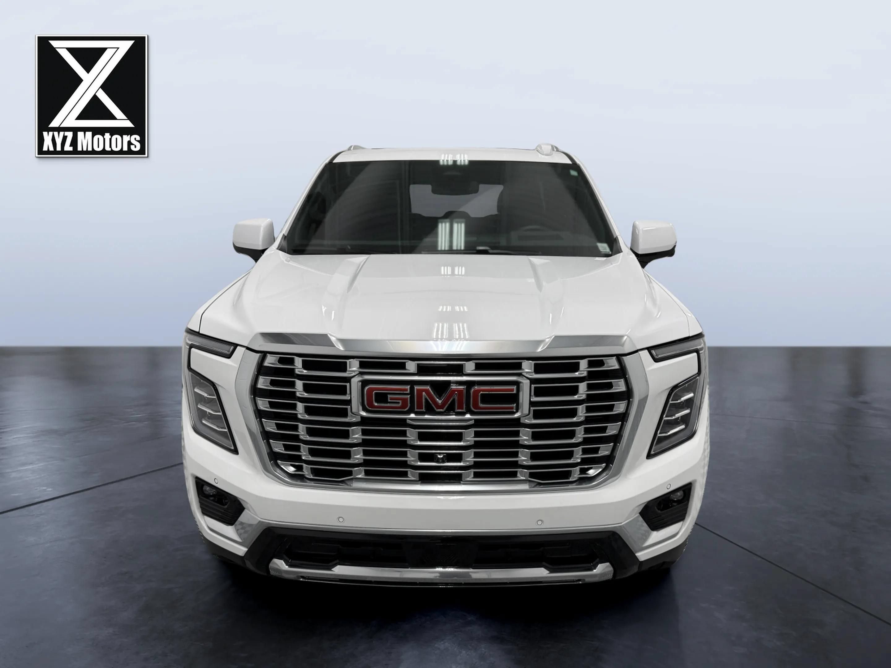 Used 2025 GMC Yukon Denali w/ Sun & Power Step Package AWD/4WD image 8