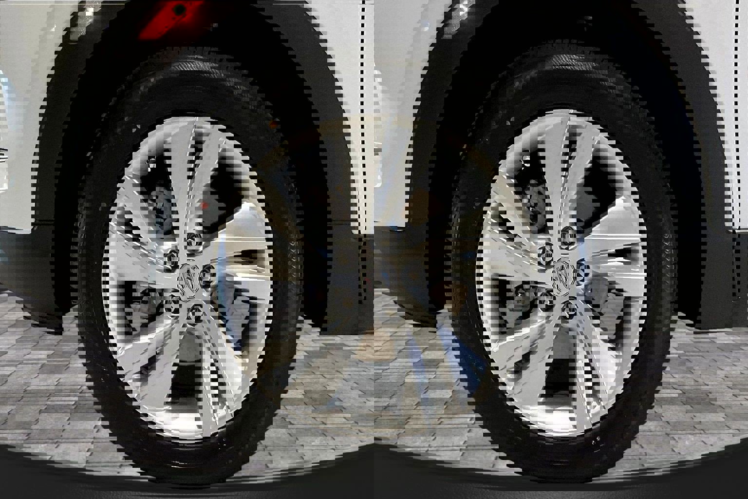 Used 2024 Buick Encore GX Preferred image 32