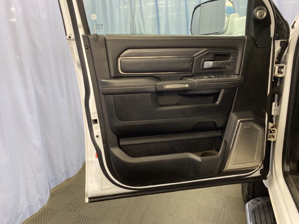Certified 2020 RAM 3500 Limited AWD/4WD image 15