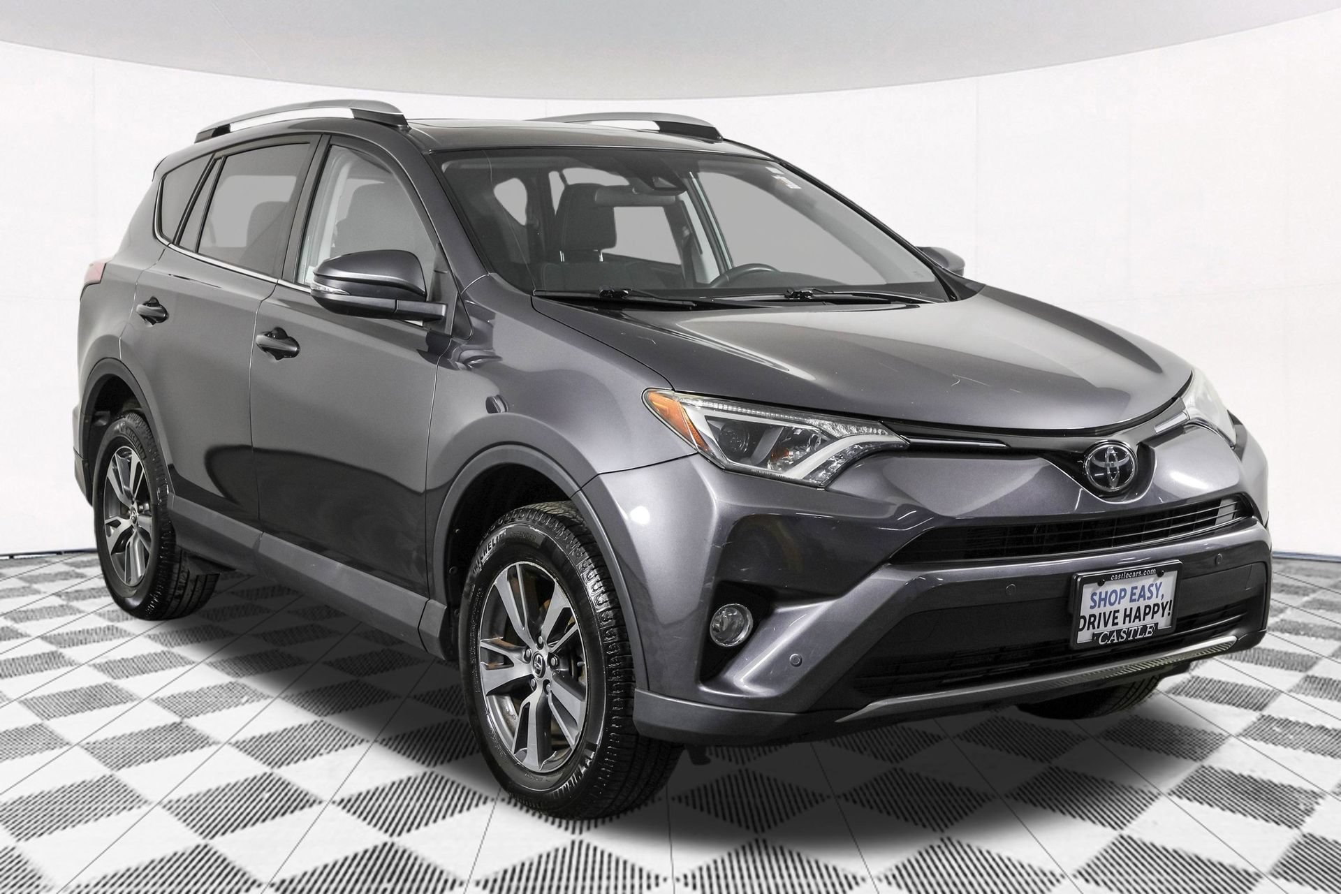 Used 2016 Toyota RAV4 XLE w/ Convenience Package AWD/4WD image 13