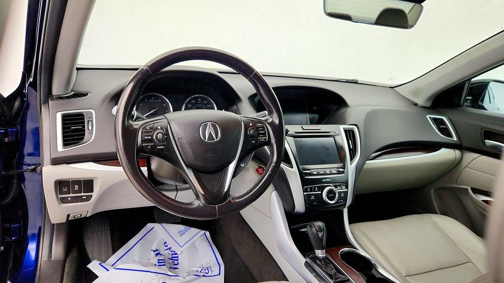 Used 2016 Acura TLX w/ Technology Package FWD image 13
