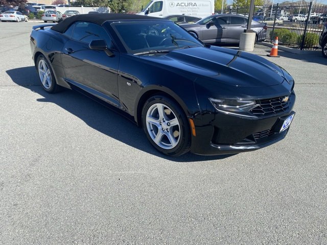 Used 2023 Chevrolet Camaro LT image 10