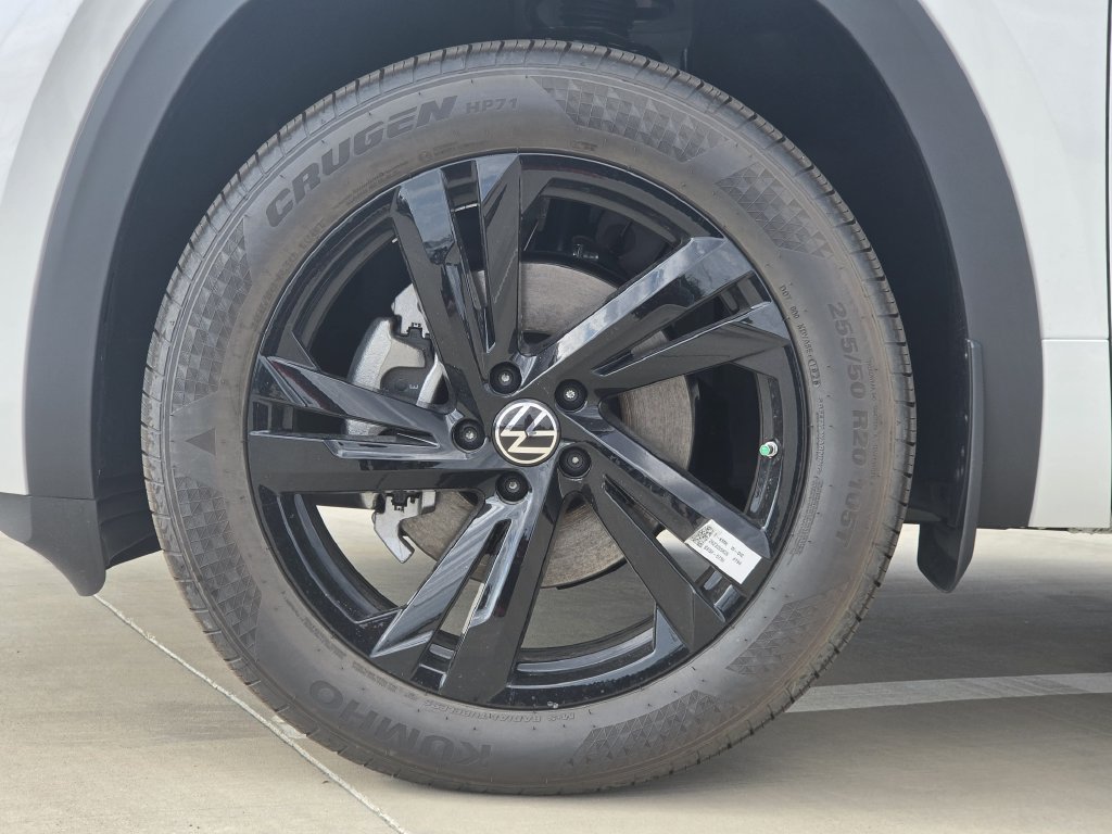 New 2026 Volkswagen Atlas Cross Sport SEL R-Line AWD/4WD image 8