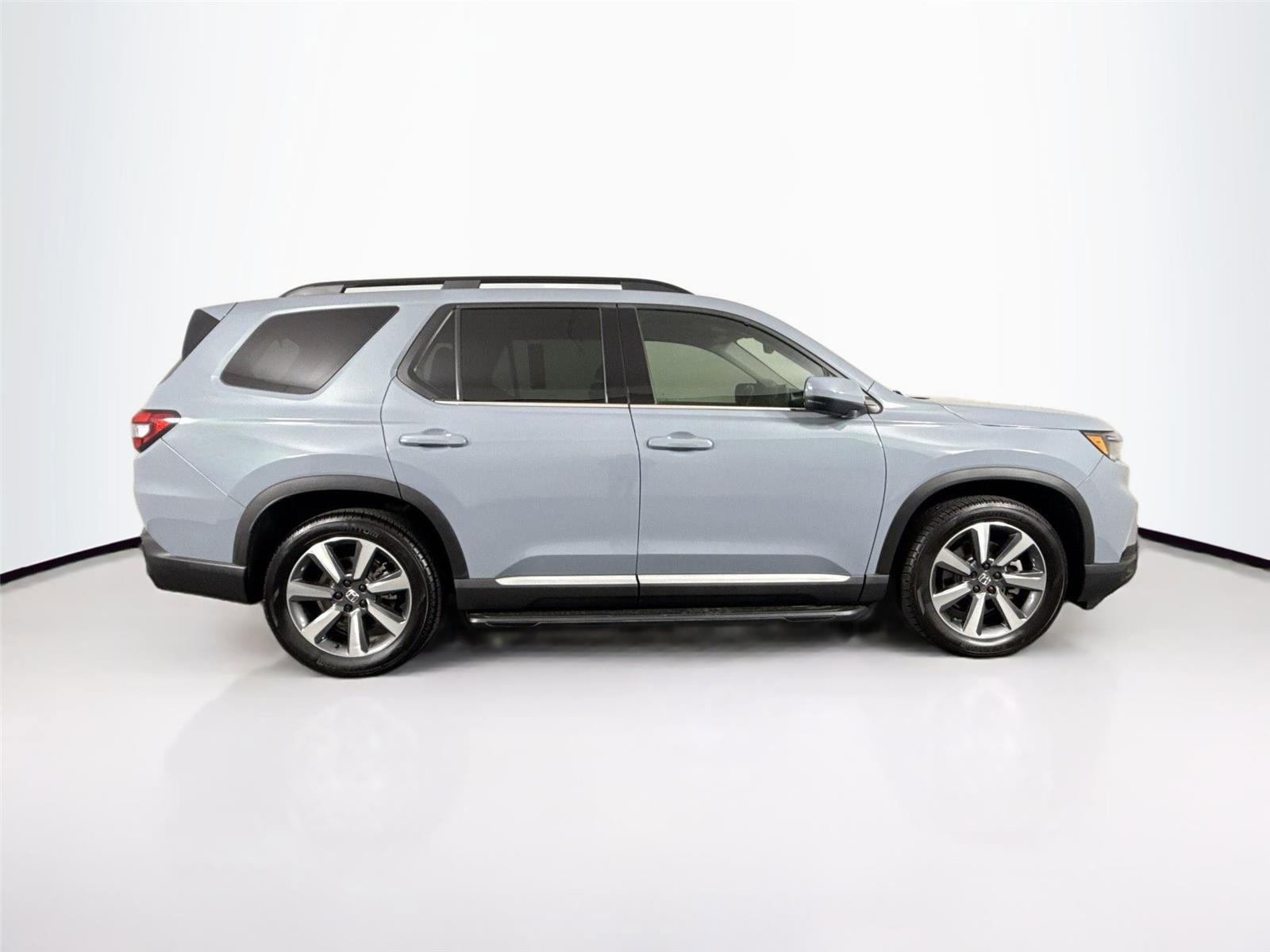 Used 2023 Honda Pilot Elite image 11