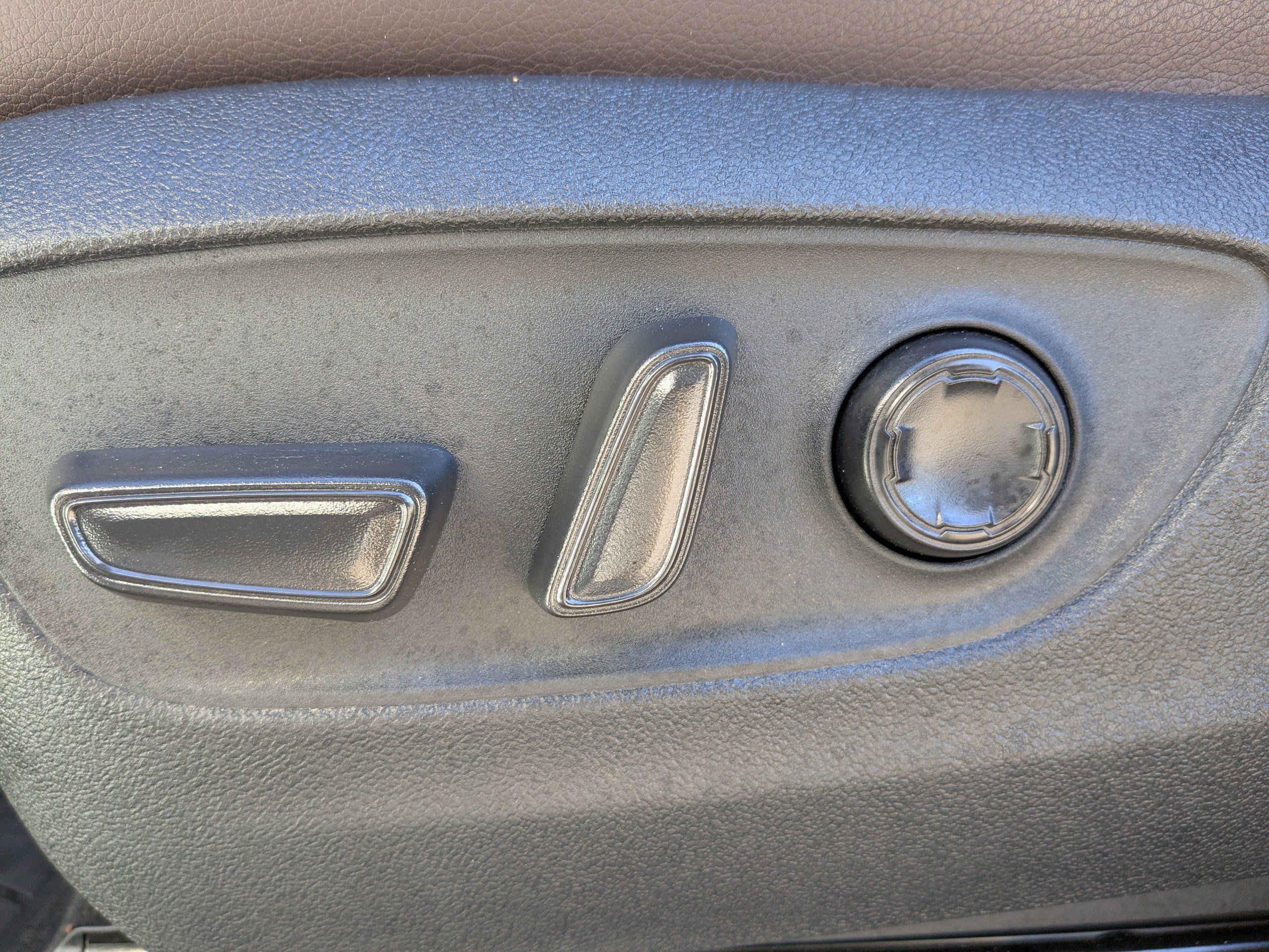 Used 2024 Toyota Sienna Platinum image 22