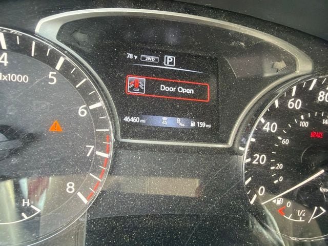 Used 2020 Nissan Pathfinder SL AWD/4WD image 5