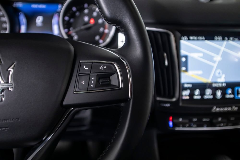 Used 2017 Maserati Levante S image 38