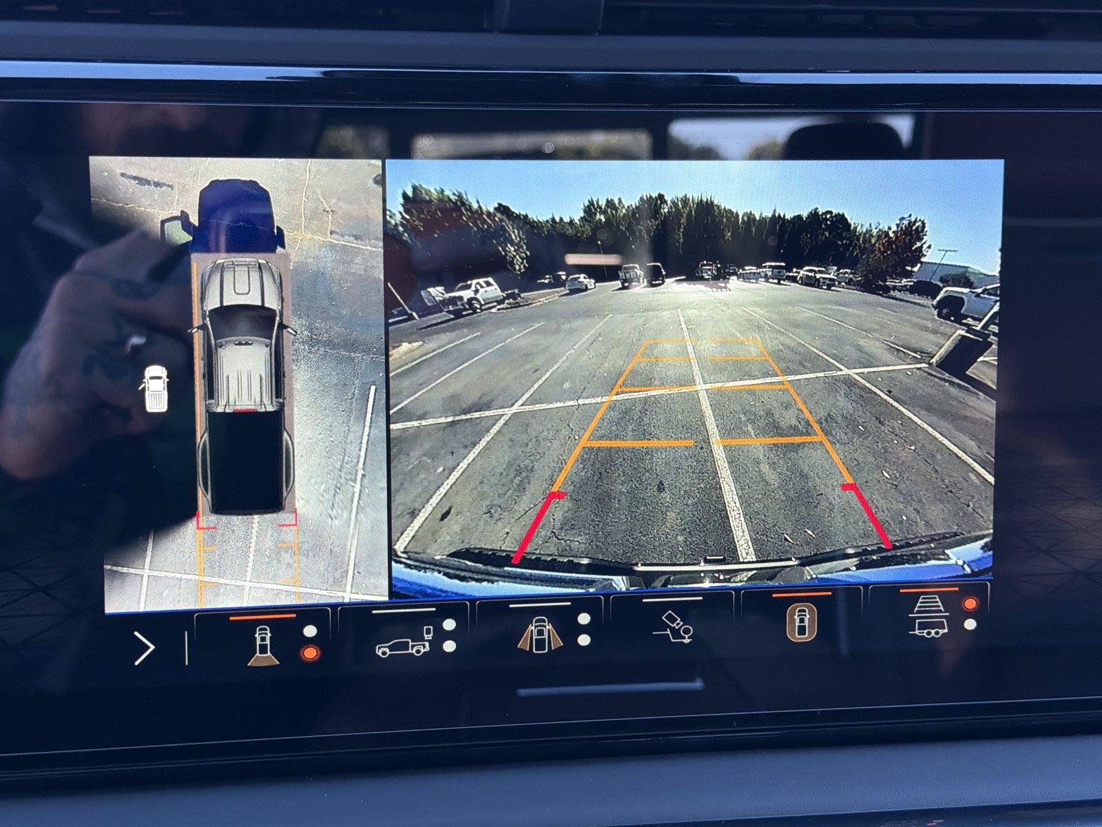New 2026 GMC Sierra 3500 Denali Ultimate AWD/4WD image 29