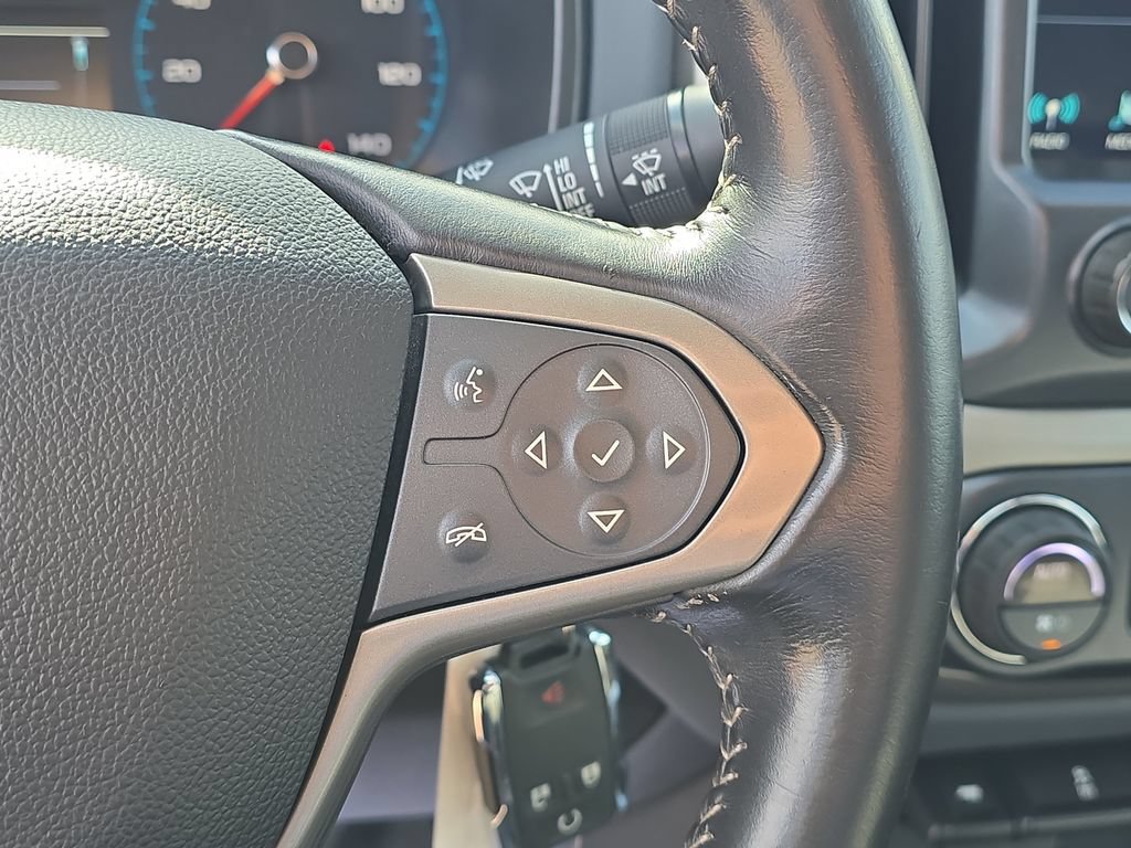 Used 2016 Chevrolet Colorado Z71 AWD/4WD image 13