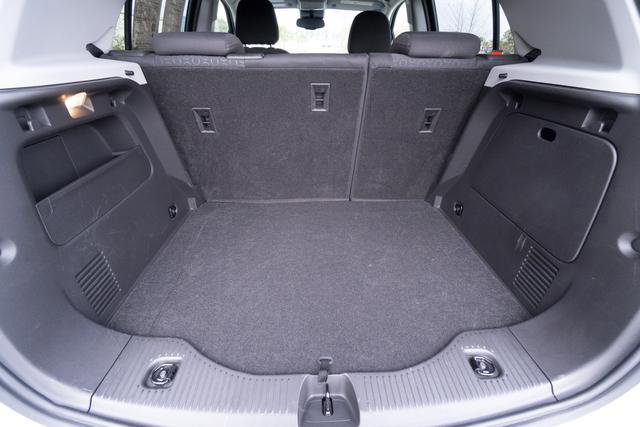 Used 2022 Chevrolet Trax LS w/ Tint and Cruise Package image 33