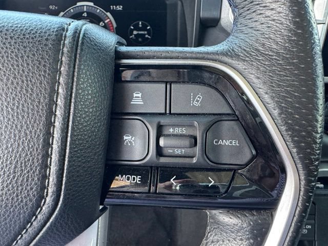 Used 2023 Toyota Tundra Platinum AWD/4WD image 17