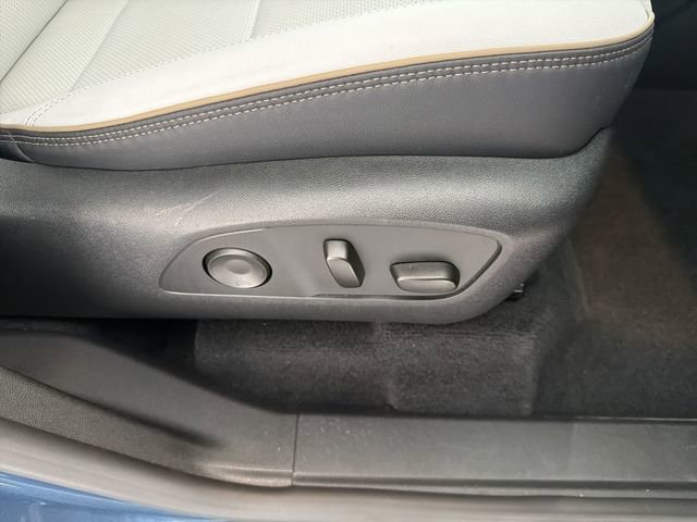 Certified 2026 Chevrolet Traverse High Country w/ LPO, Floor Liner Package FWD image 21