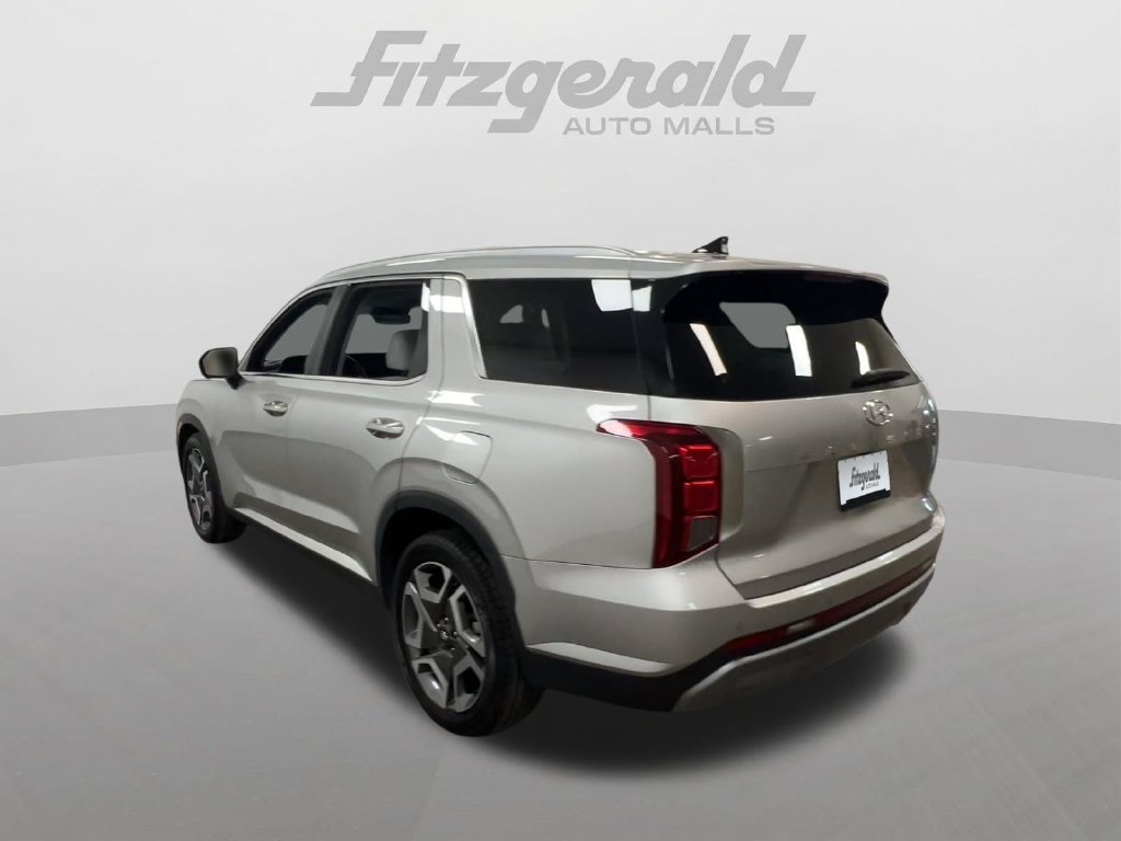 Used 2024 Hyundai Palisade SEL w/ Premium Package FWD image 6