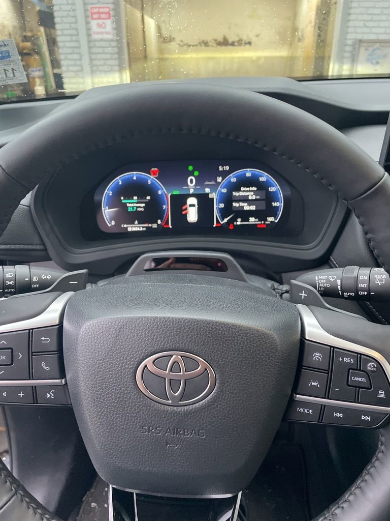 Certified 2026 Toyota Grand Highlander Platinum image 35