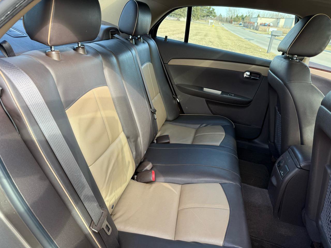 Used 2011 Chevrolet Malibu LTZ w/ HFV6 Engine Package image 19
