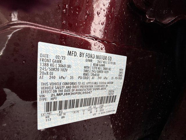 Certified 2023 Lincoln Nautilus Reserve image 33