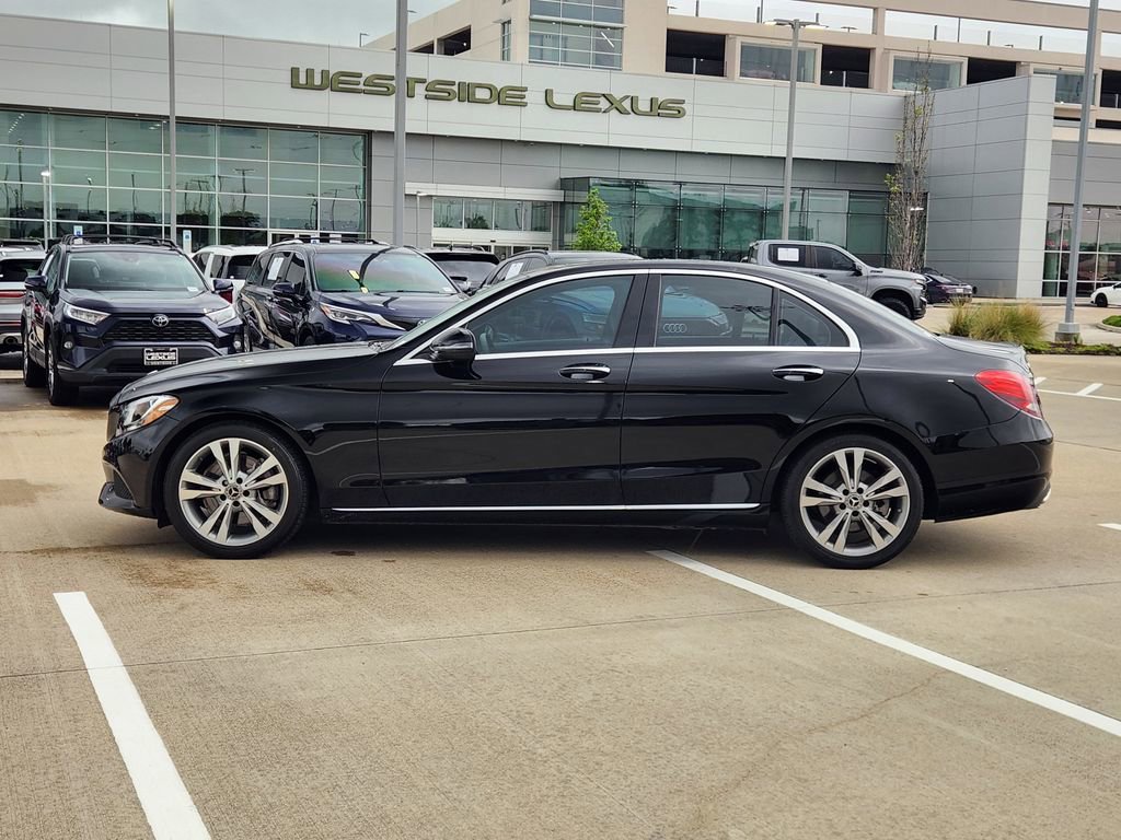 Used 2018 Mercedes-Benz C 300 Sedan image 4