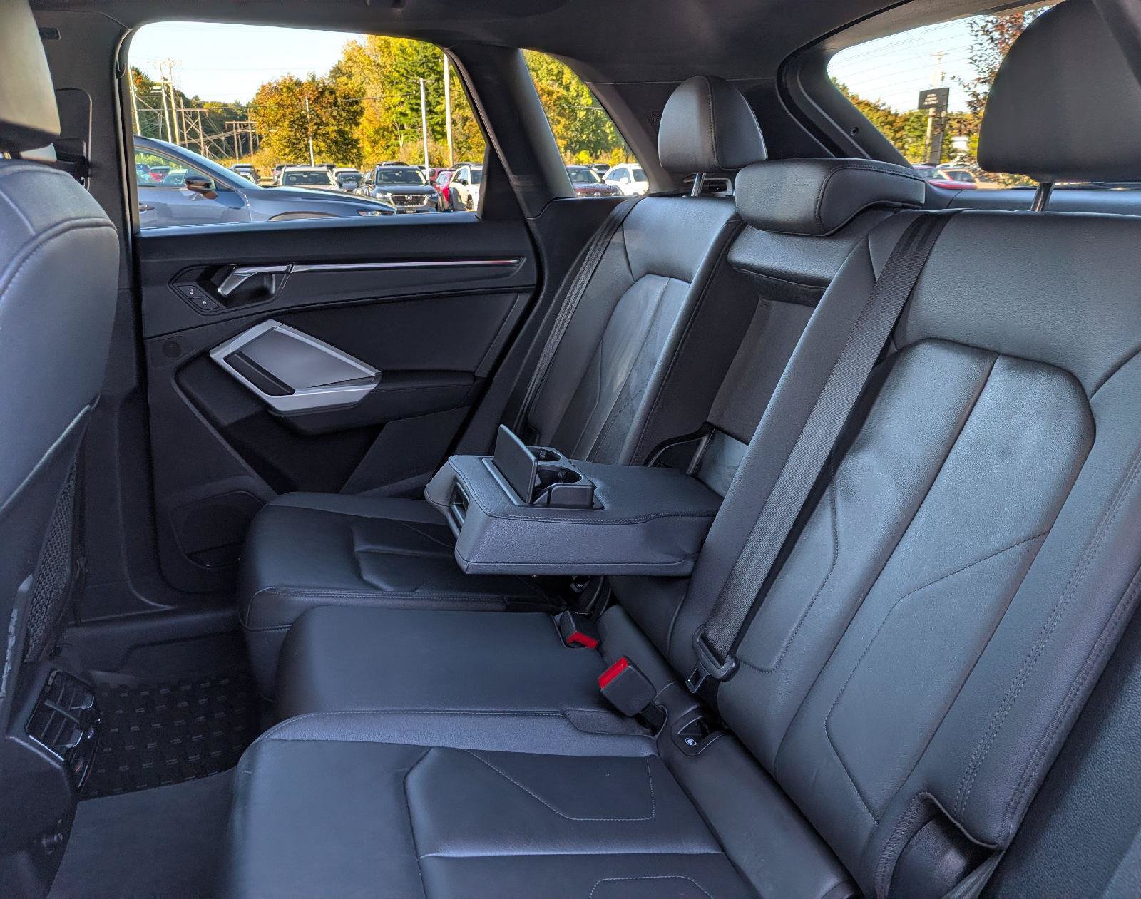 Used 2023 Audi Q3 2.0T Premium Plus w/ Premium Plus Package AWD/4WD image 25
