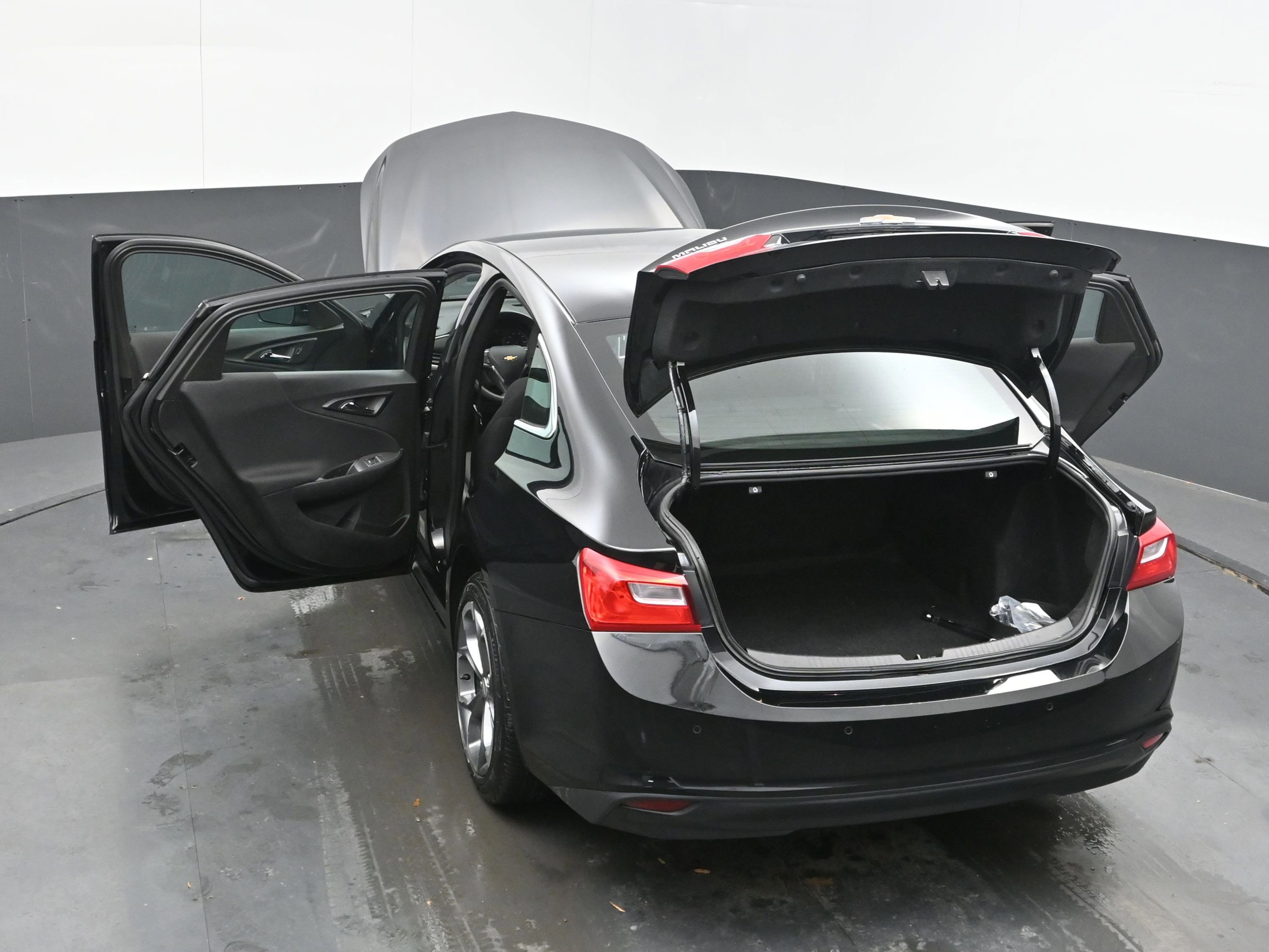 Used 2024 Chevrolet Malibu LT image 41