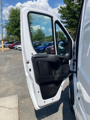 Used 2025 RAM ProMaster 3500 w/ Convenience Group FWD image 11