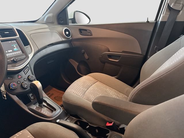 Used 2017 Chevrolet Sonic LT FWD image 18