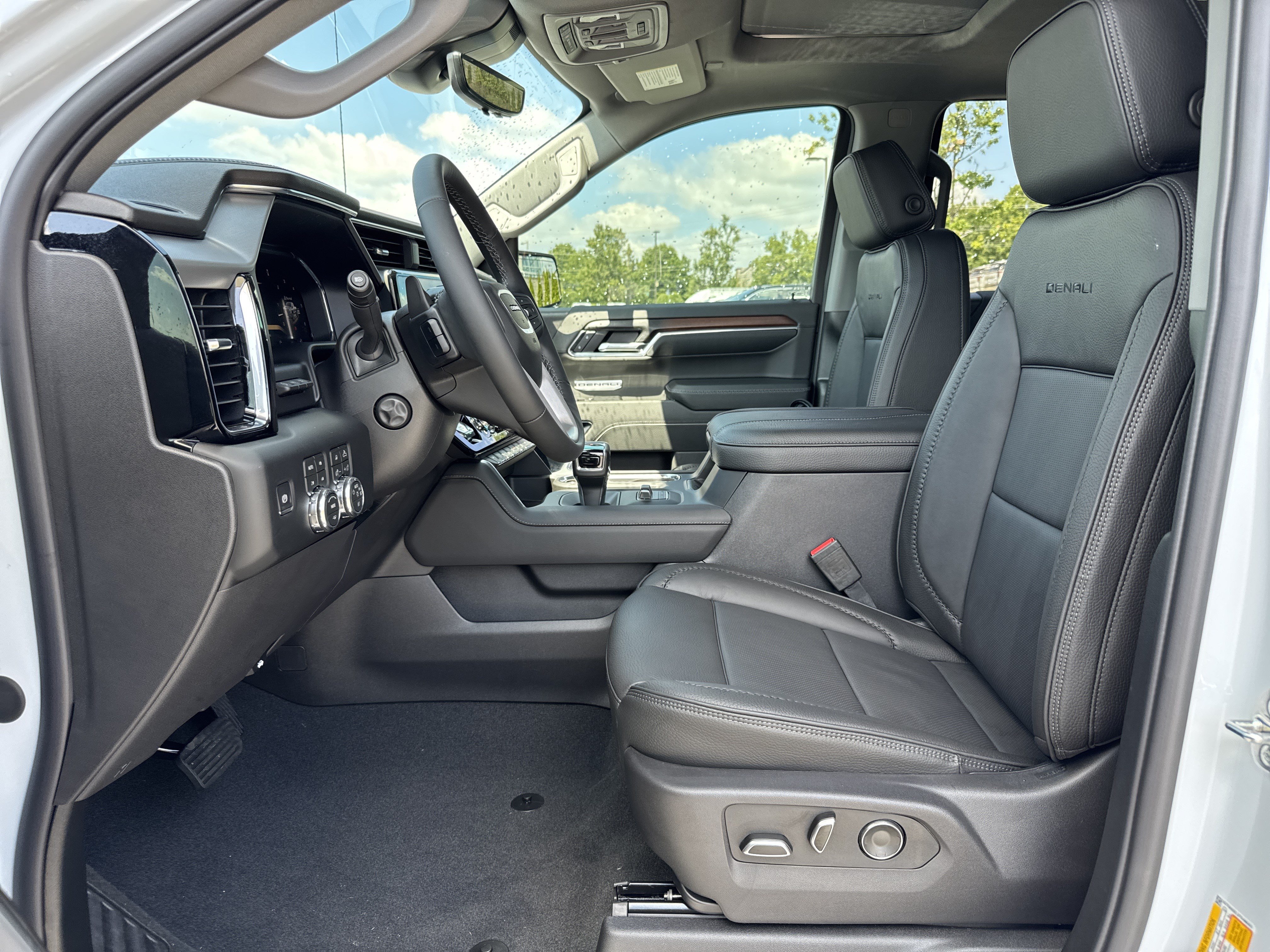 New 2026 GMC Sierra 1500 Denali w/ Denali Reserve Package AWD/4WD image 20