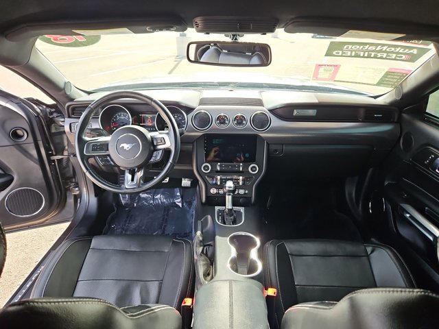 Used 2018 Ford Mustang GT Premium w/ GT Performance Package RWD image 17