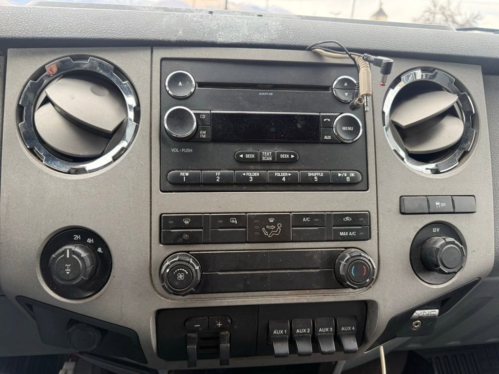 Used 2013 Ford F350 XLT w/ XLT Interior Pkg image 8