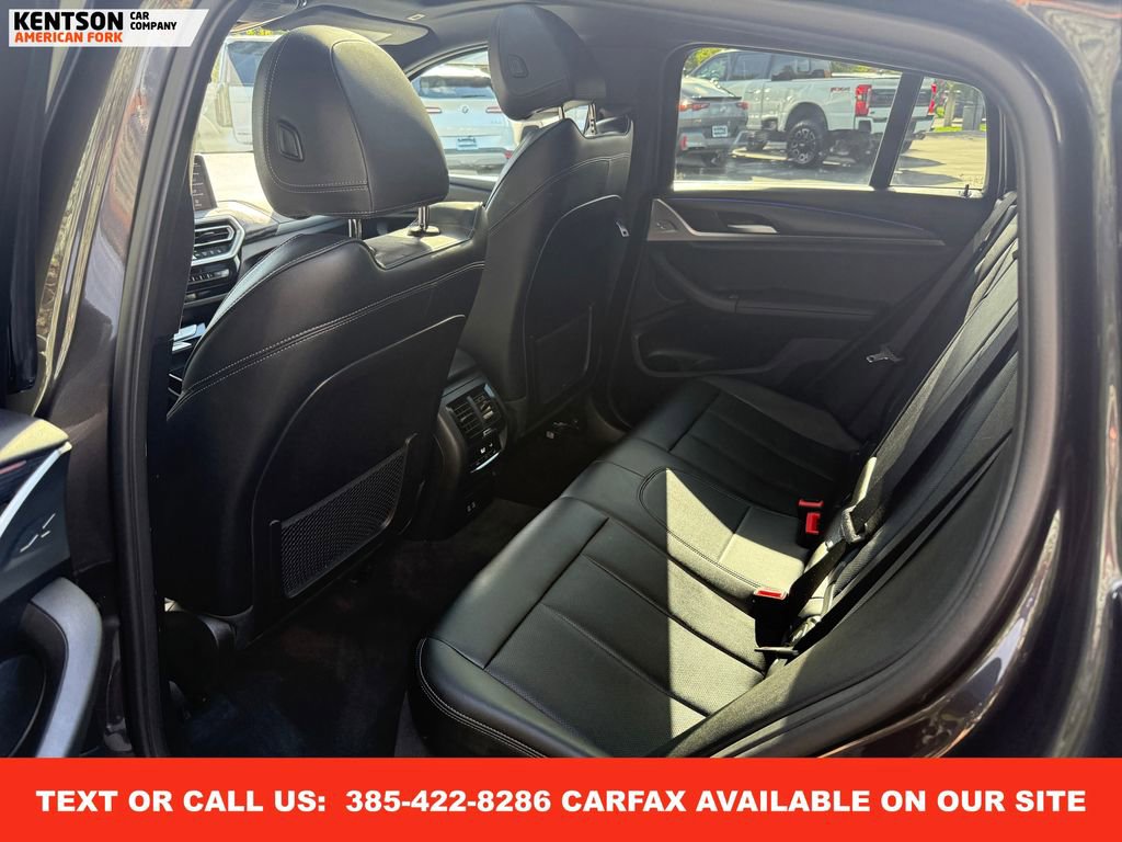 Used 2025 BMW X4 xDrive30i image 36