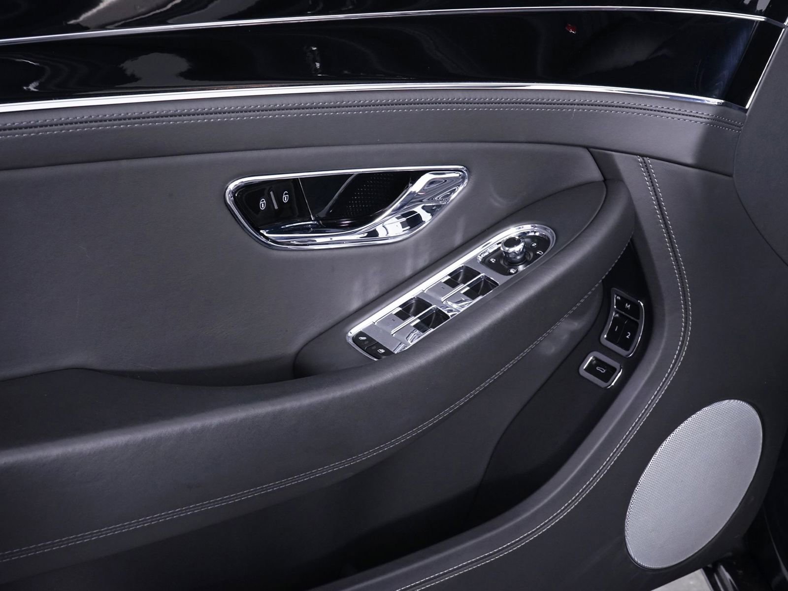 Used 2020 Bentley Continental GT image 35