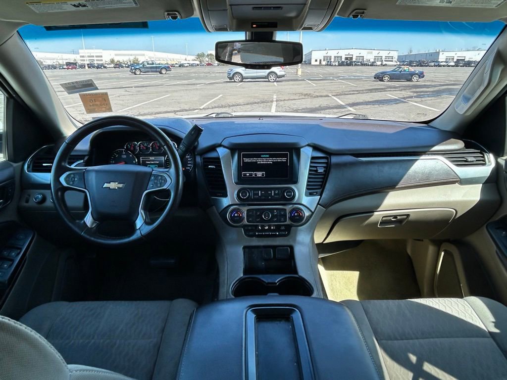 Used 2016 Chevrolet Suburban LS image 9